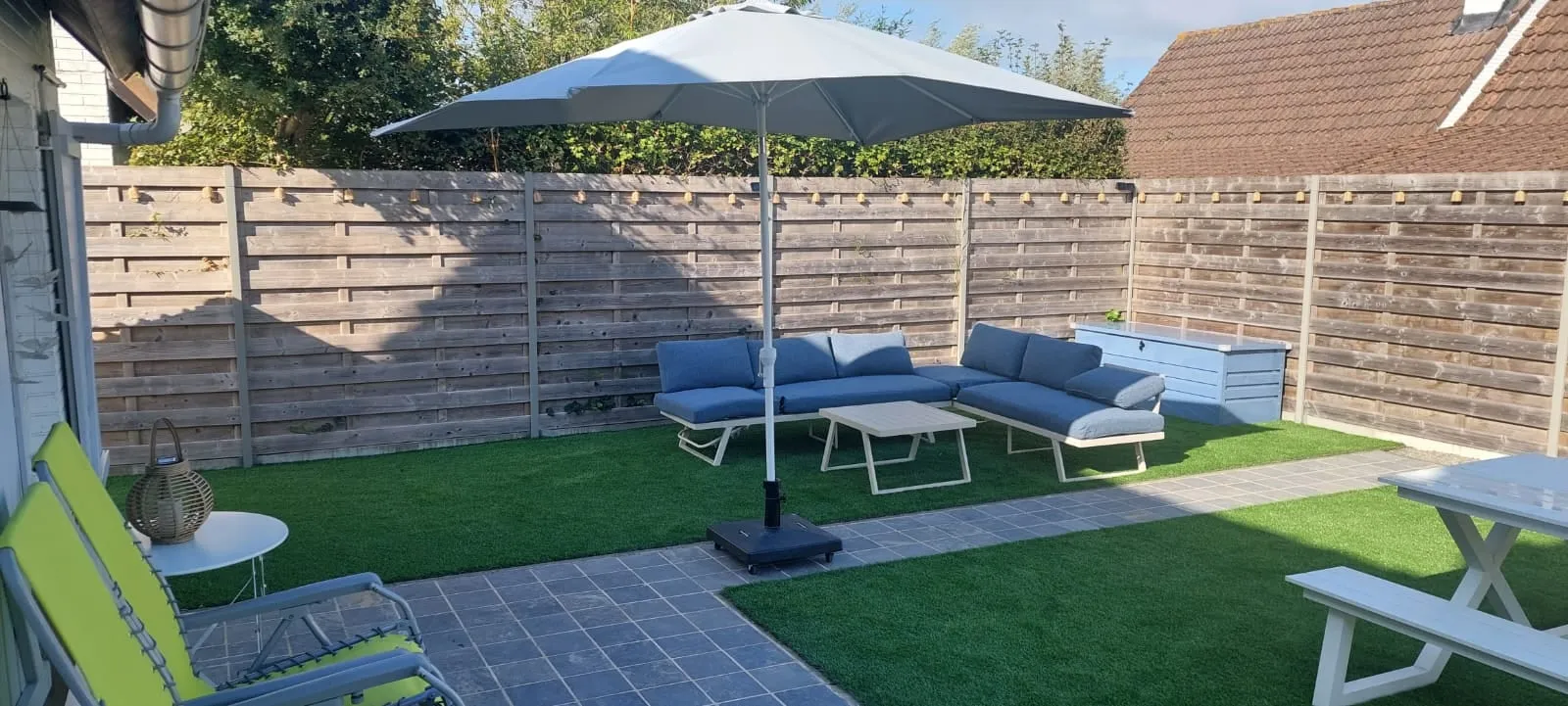 Loungehoek met parasol